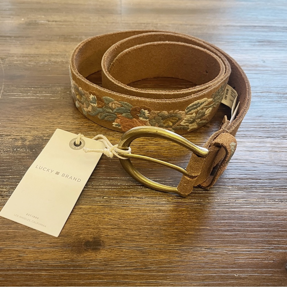 NWT lucky brand embroidered belt, full leather, rose and leaf embroidery